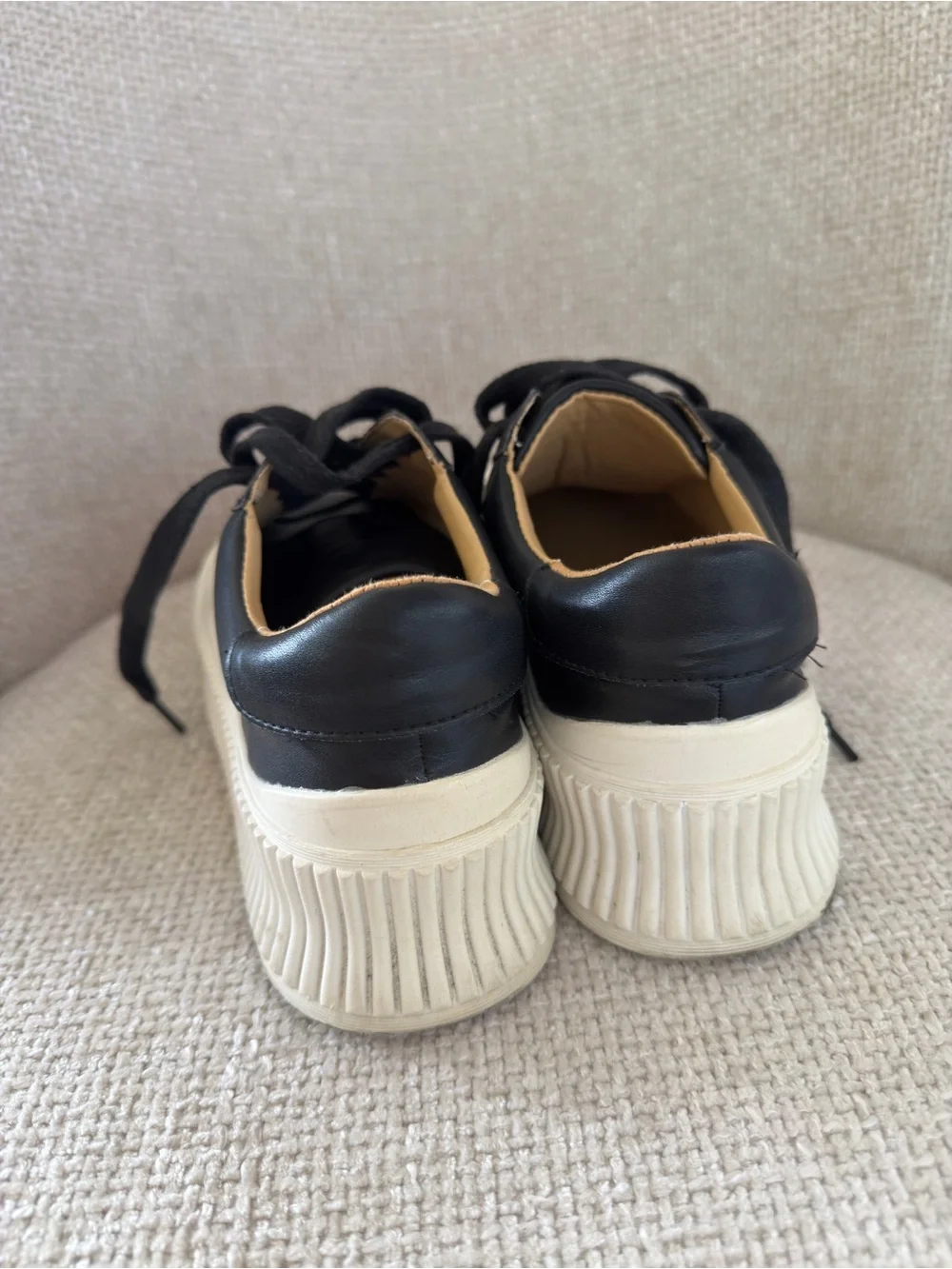 Jil Sander  Black Leather Platform Sneakers with White Ribbed Sole